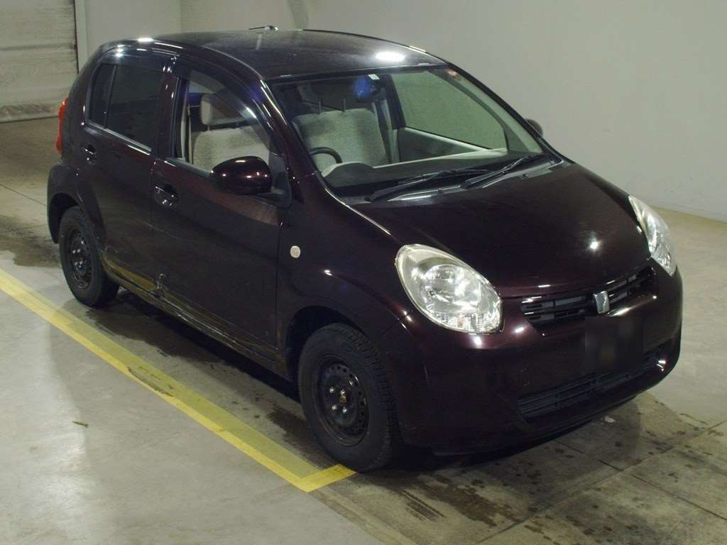 2012 Toyota Passo KGC35[2]