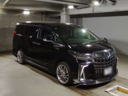 2018 Toyota Alphard Hybrid