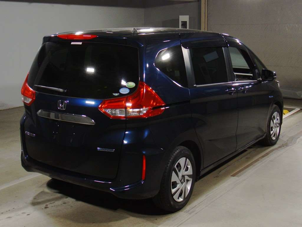 2019 Honda Freed hybrid GB7[1]