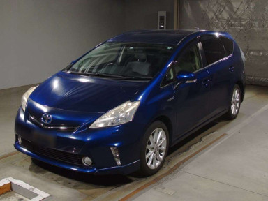 2014 Toyota Prius alpha