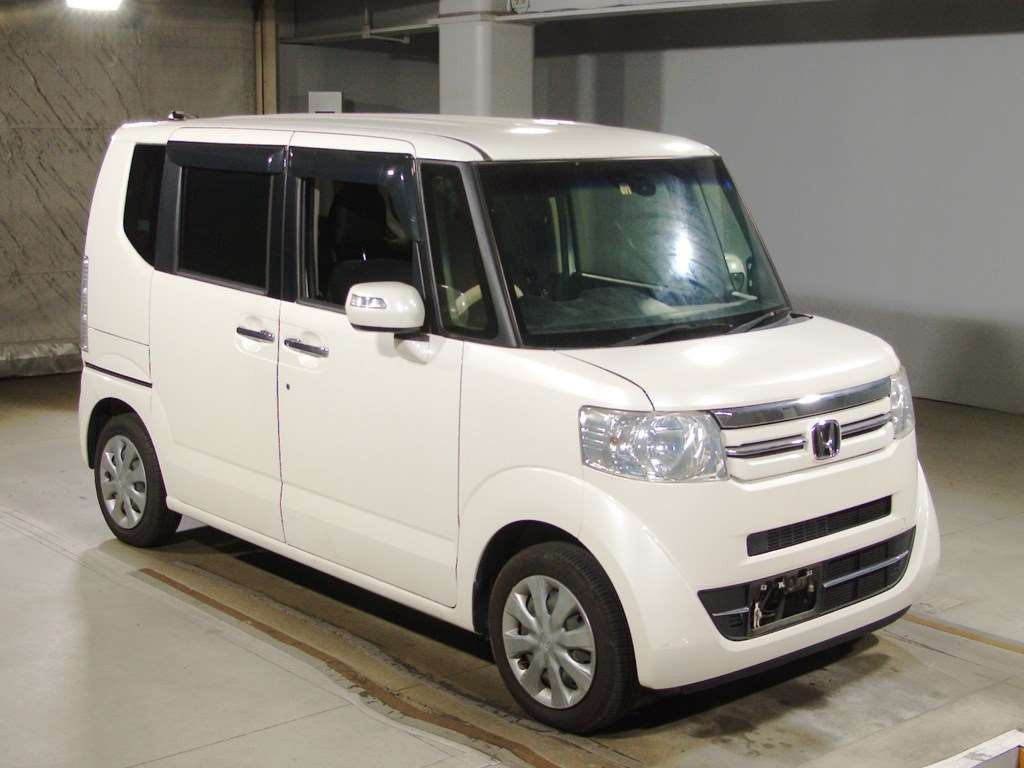 2015 Honda N-BOX JF1[2]