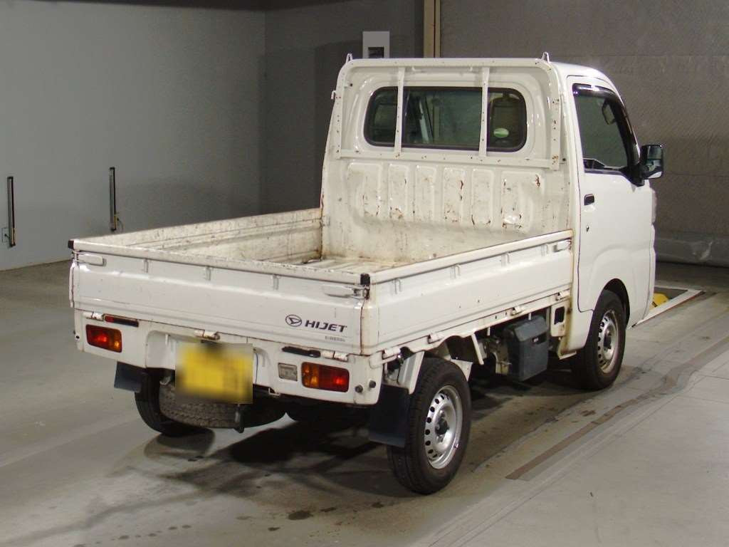 2016 Daihatsu Hijet Truck S500P[1]