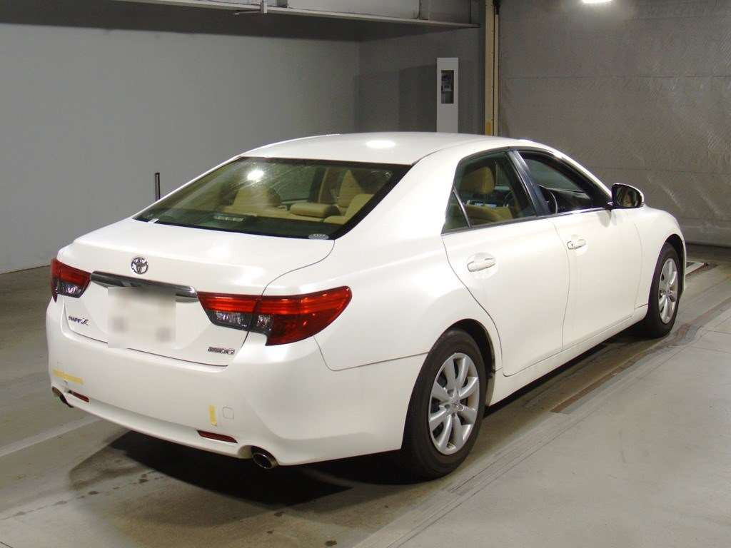 2013 Toyota Mark X GRX130[1]