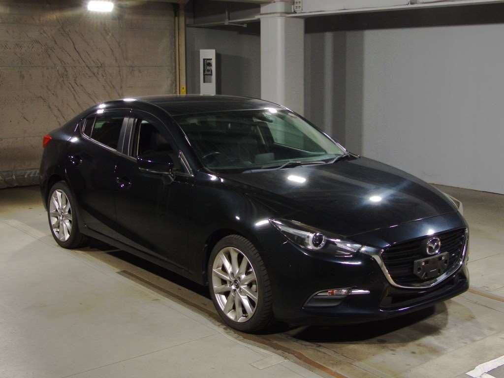 2017 Mazda Axela BM5FP[2]