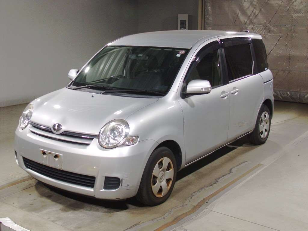 2014 Toyota Sienta NCP81G[0]