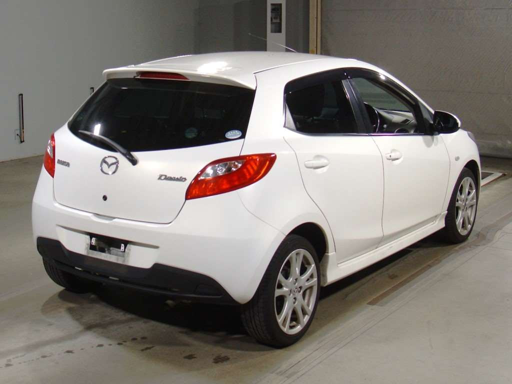 2007 Mazda Demio DE5FS[1]