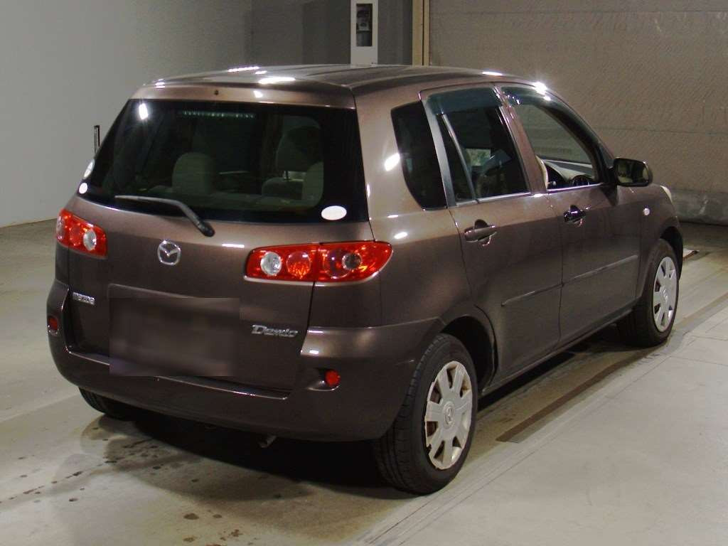 2006 Mazda Demio DY3W[1]