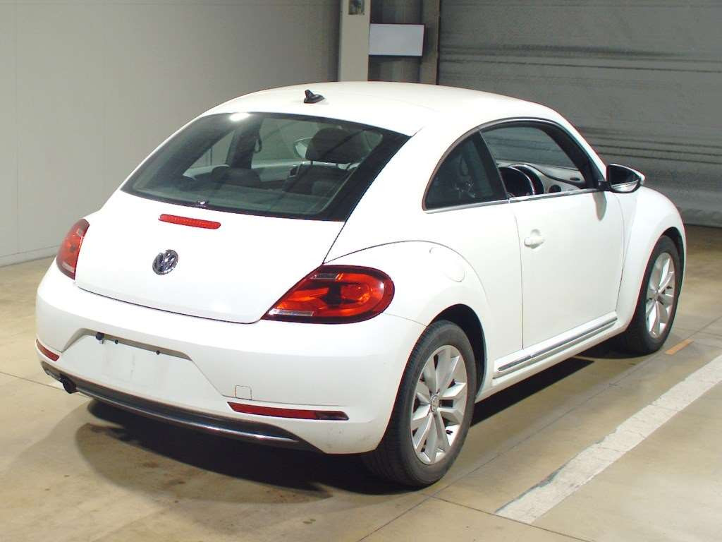 2017 Volkswagen Beetle 16CBZ[1]