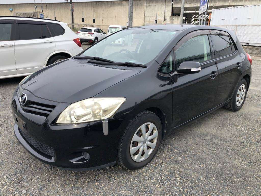 2011 Toyota Auris NZE151H[0]