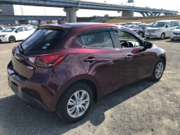 2017 Mazda Demio