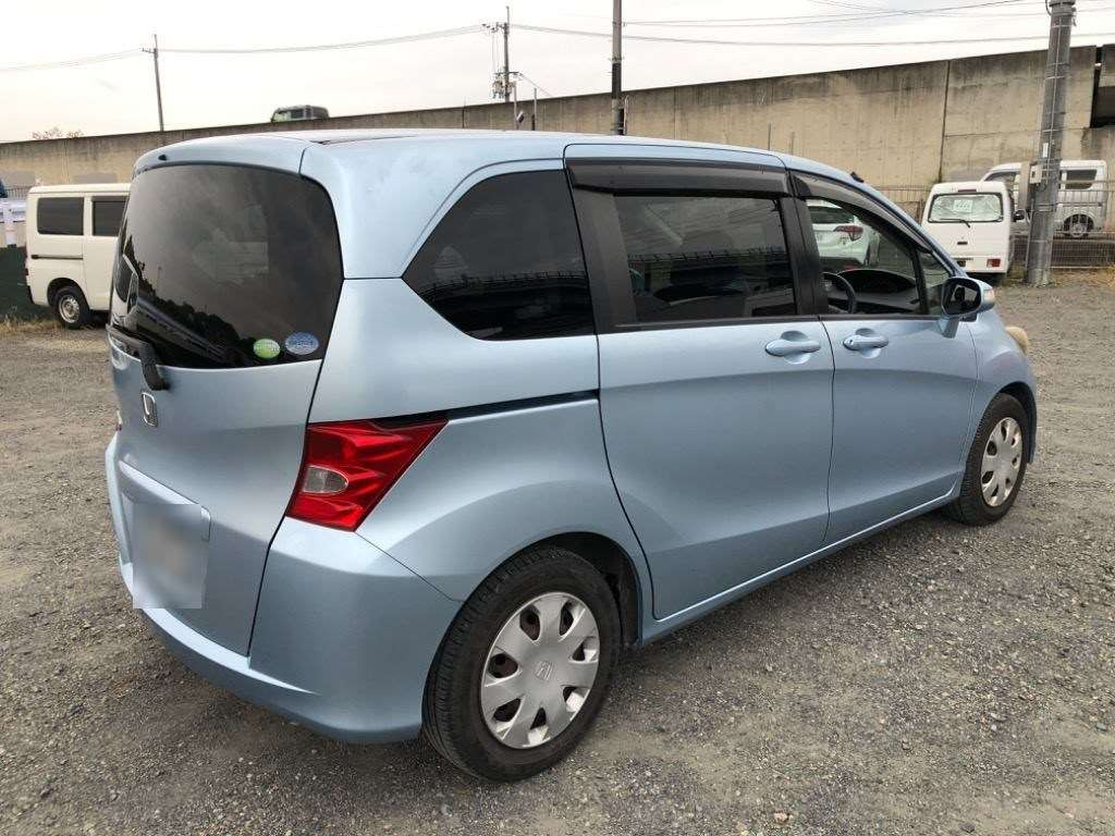 2008 Honda Freed GB3[1]