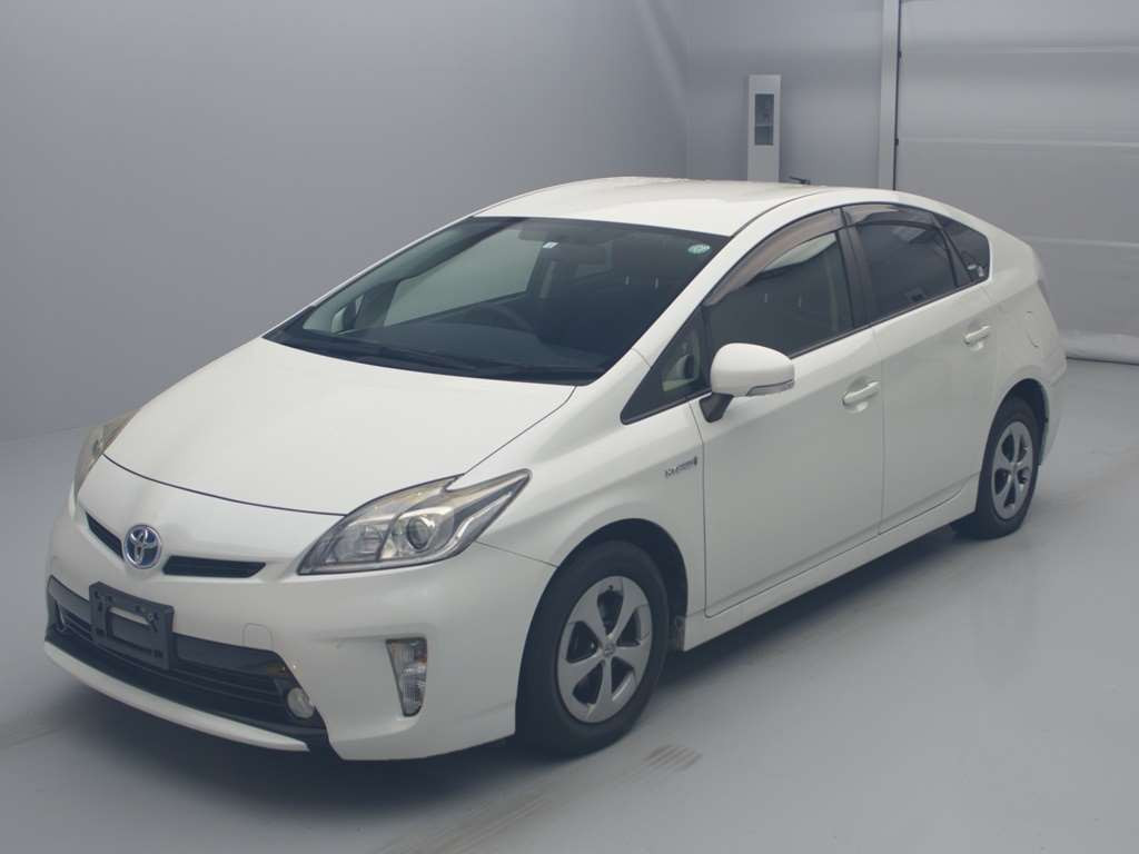 2014 Toyota Prius ZVW30[0]