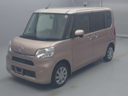 2015 Daihatsu Tanto