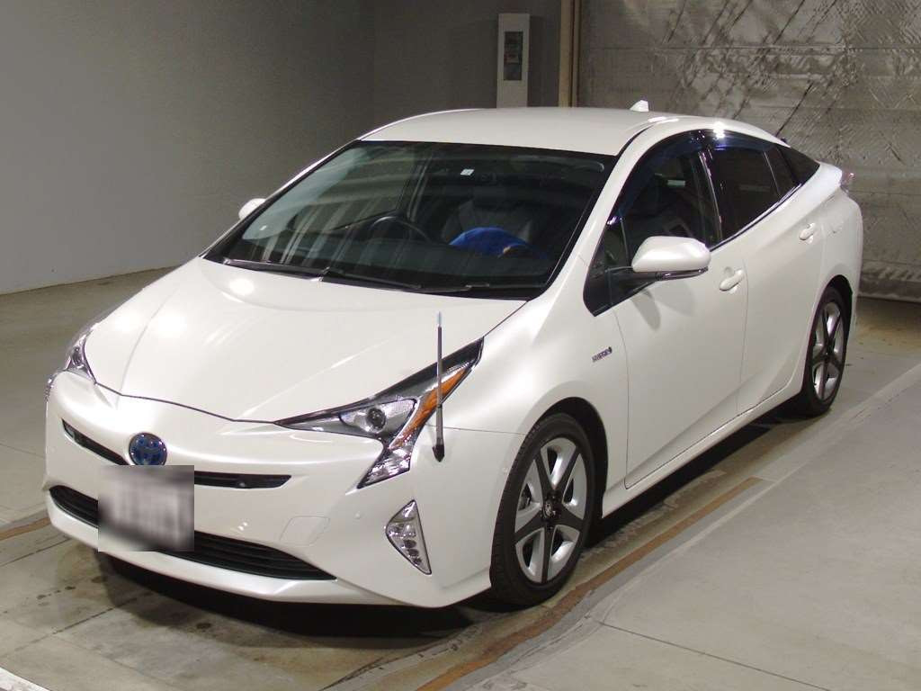 2016 Toyota Prius ZVW51[0]