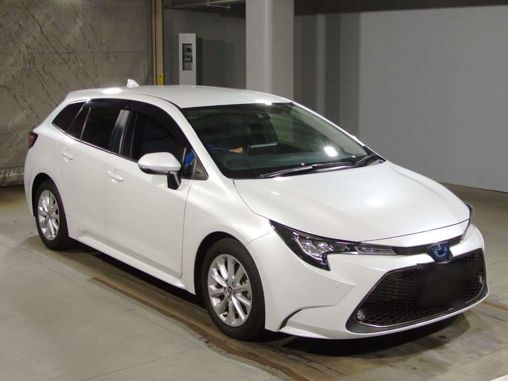 2021 Toyota Corolla Touring Wagon ZWE211W[2]