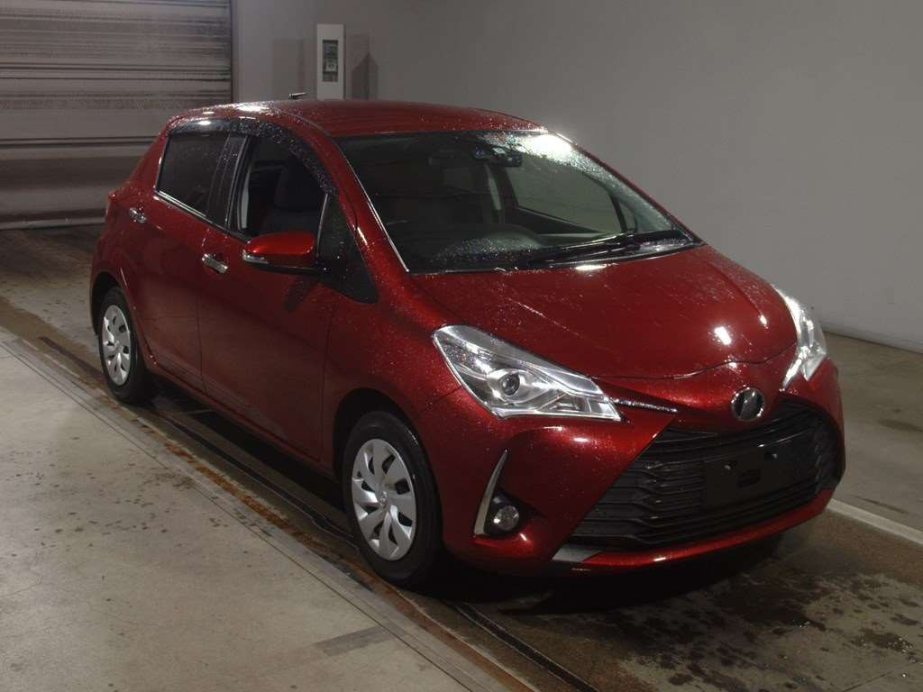 2019 Toyota Vitz KSP130[2]