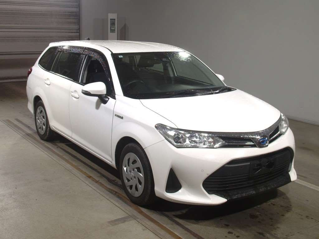 2019 Toyota Corolla Fielder NKE165G[2]