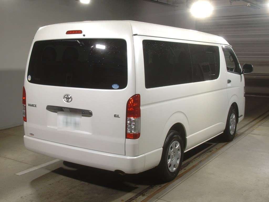 2019 Toyota Hiace Wagon TRH214W[1]