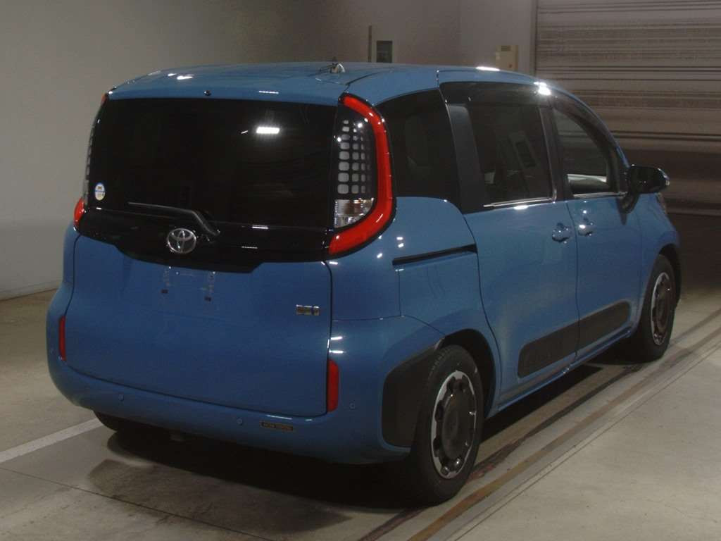 2023 Toyota Sienta MXPL10G[1]