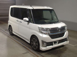 2015 Daihatsu Tanto Custom