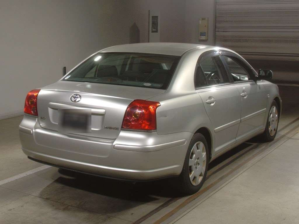 2006 Toyota Avensis AZT250[1]