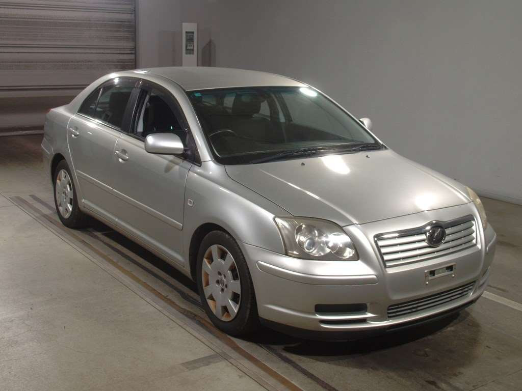 2006 Toyota Avensis AZT250[2]