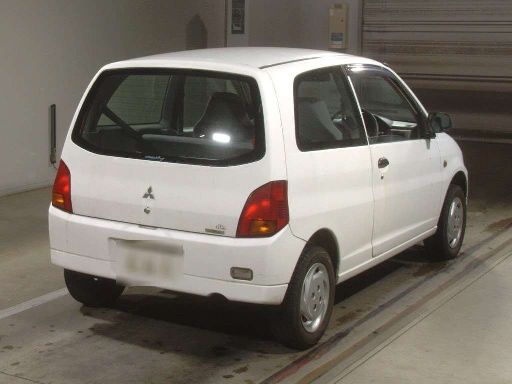 2000 Mitsubishi Minica H42V[1]