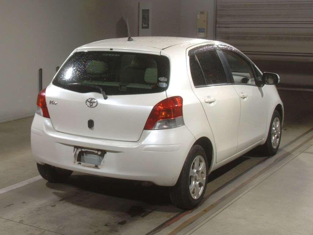 2009 Toyota Vitz KSP90[1]