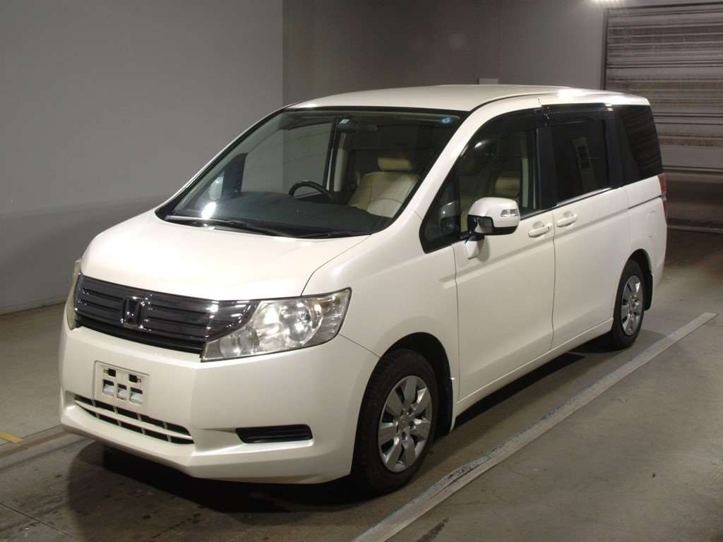 2011 Honda Step WGN RK1[0]