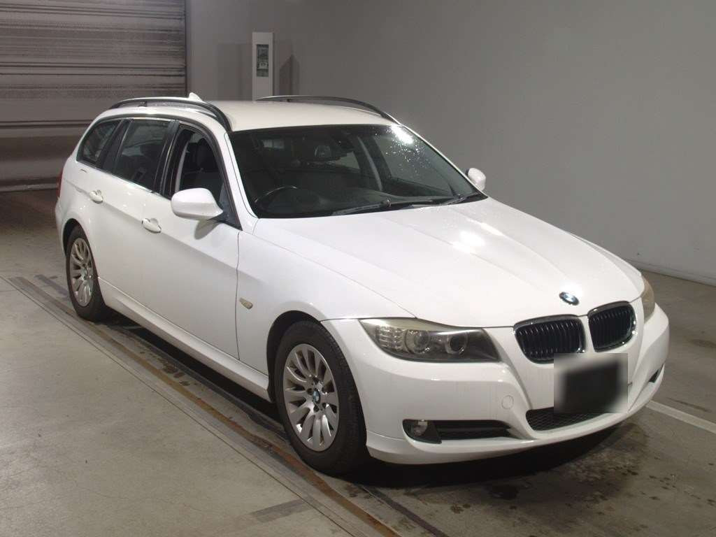 2009 BMW 3 Series VR20[2]