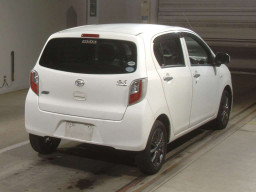 2011 Daihatsu Mira es