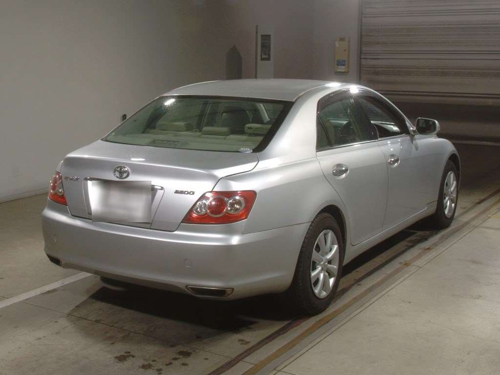 2007 Toyota Mark X GRX120[1]