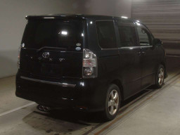 2008 Toyota Voxy