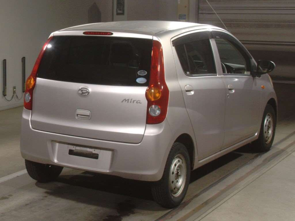 2011 Daihatsu Mira L275S[1]