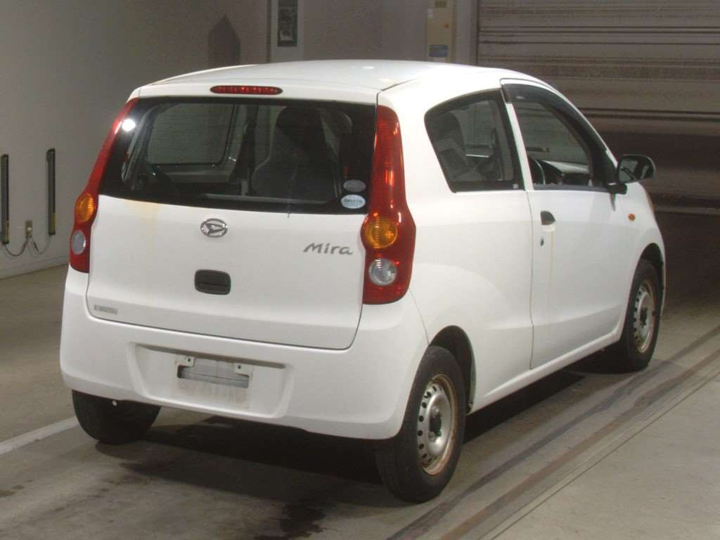 2012 Daihatsu Mira L275V[1]