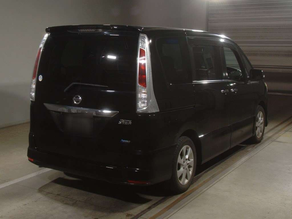 2011 Nissan Serena FC26[1]