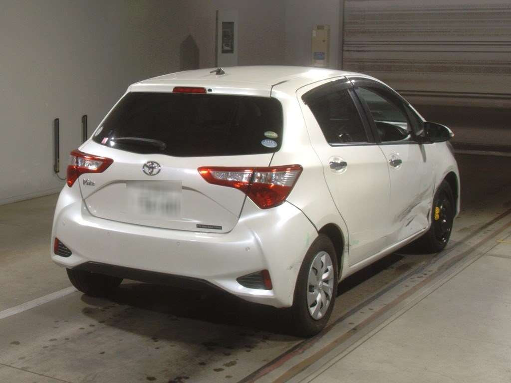 2018 Toyota Vitz NSP130[1]