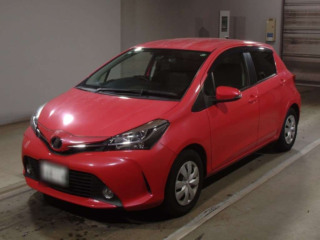 2016 Toyota Vitz NSP130[0]