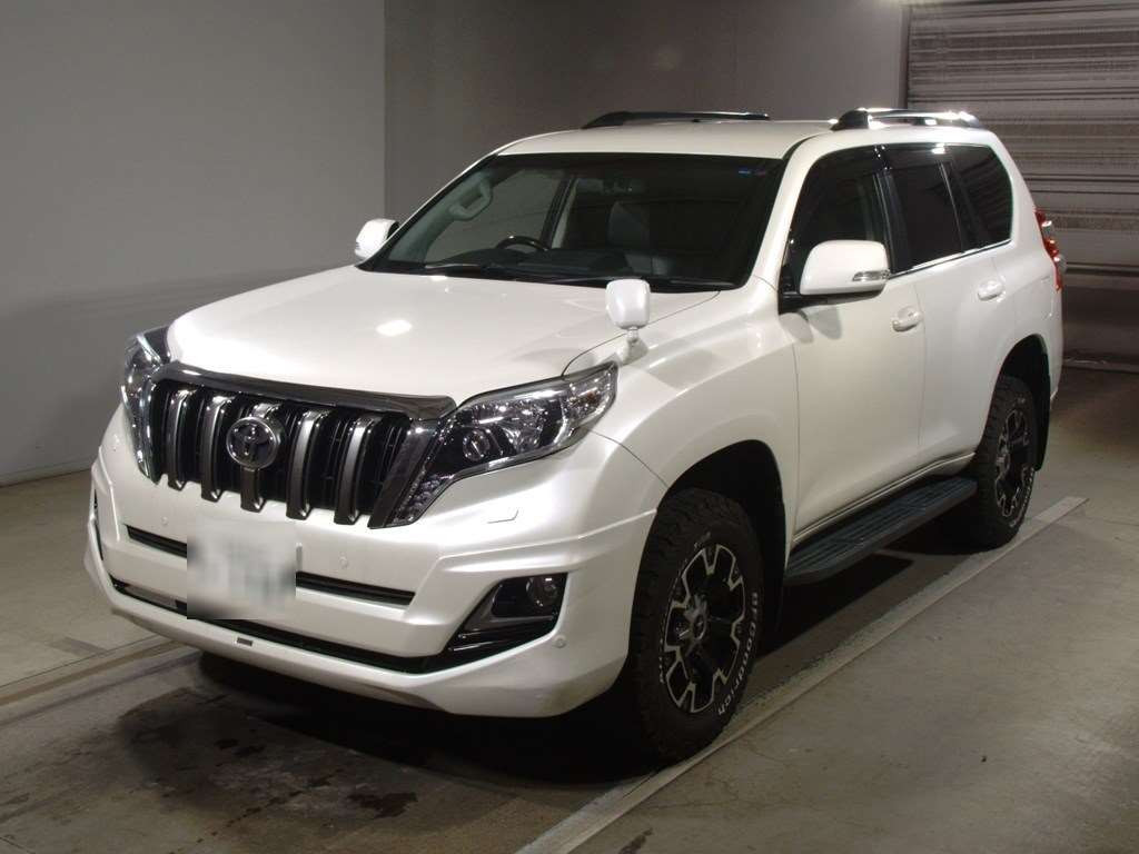 2016 Toyota Land Cruiser Prado TRJ150W[0]