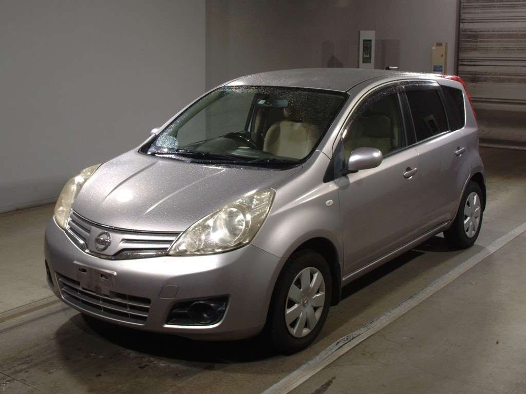 2010 Nissan Note E11[0]