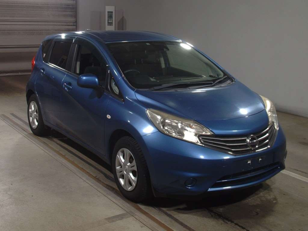 2014 Nissan Note E12[2]