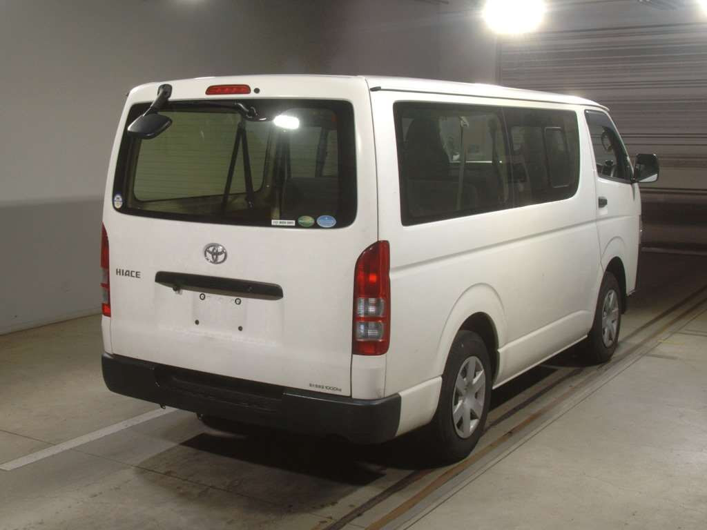 2019 Toyota Hiace Van GDH206V[1]