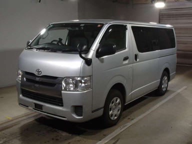 2016 Toyota Regiusace Van