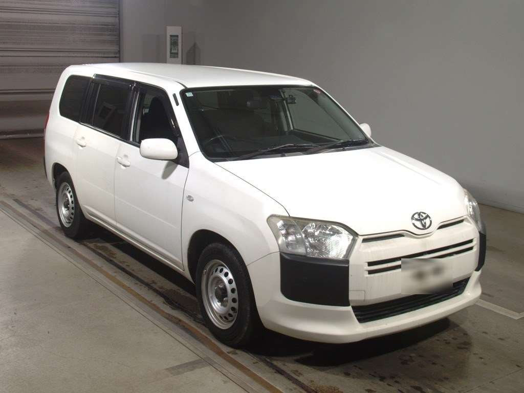 2017 Toyota Probox NCP160V[2]