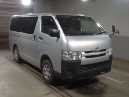 2015 Toyota Regiusace Van