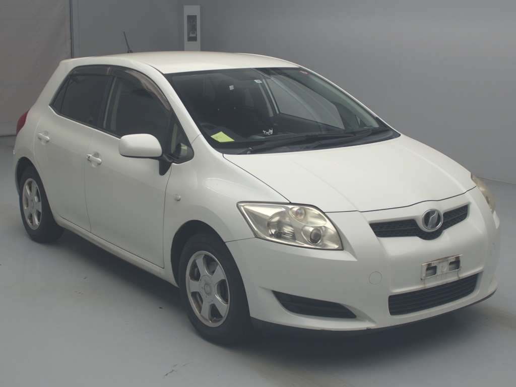 2007 Toyota Auris NZE151H[2]