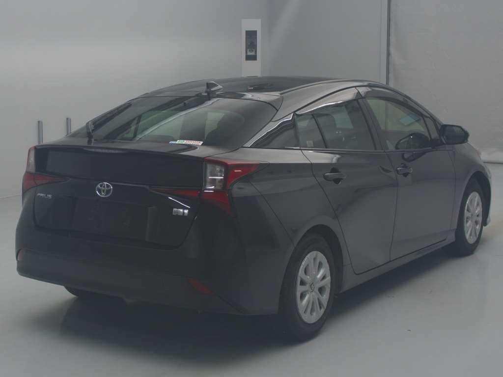 2021 Toyota Prius ZVW51[1]