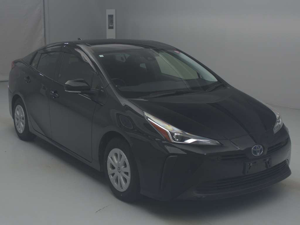 2021 Toyota Prius ZVW51[2]