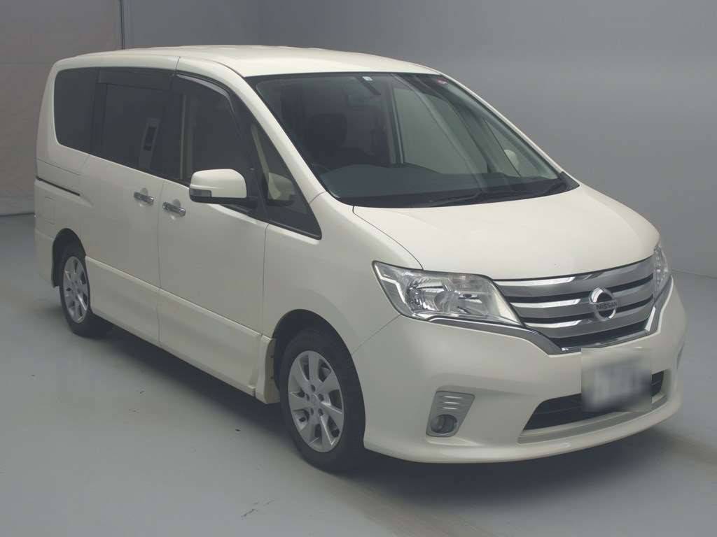 2012 Nissan Serena FC26[2]