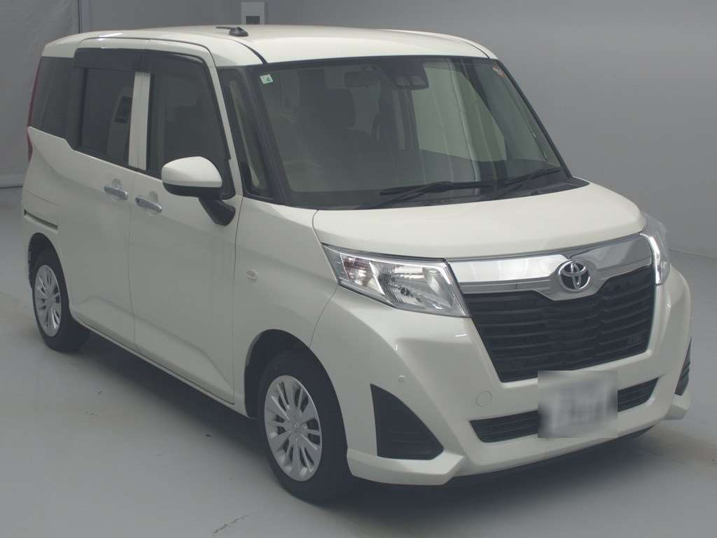 2020 Toyota Roomy M900A[2]